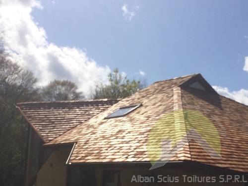 toiture en bois